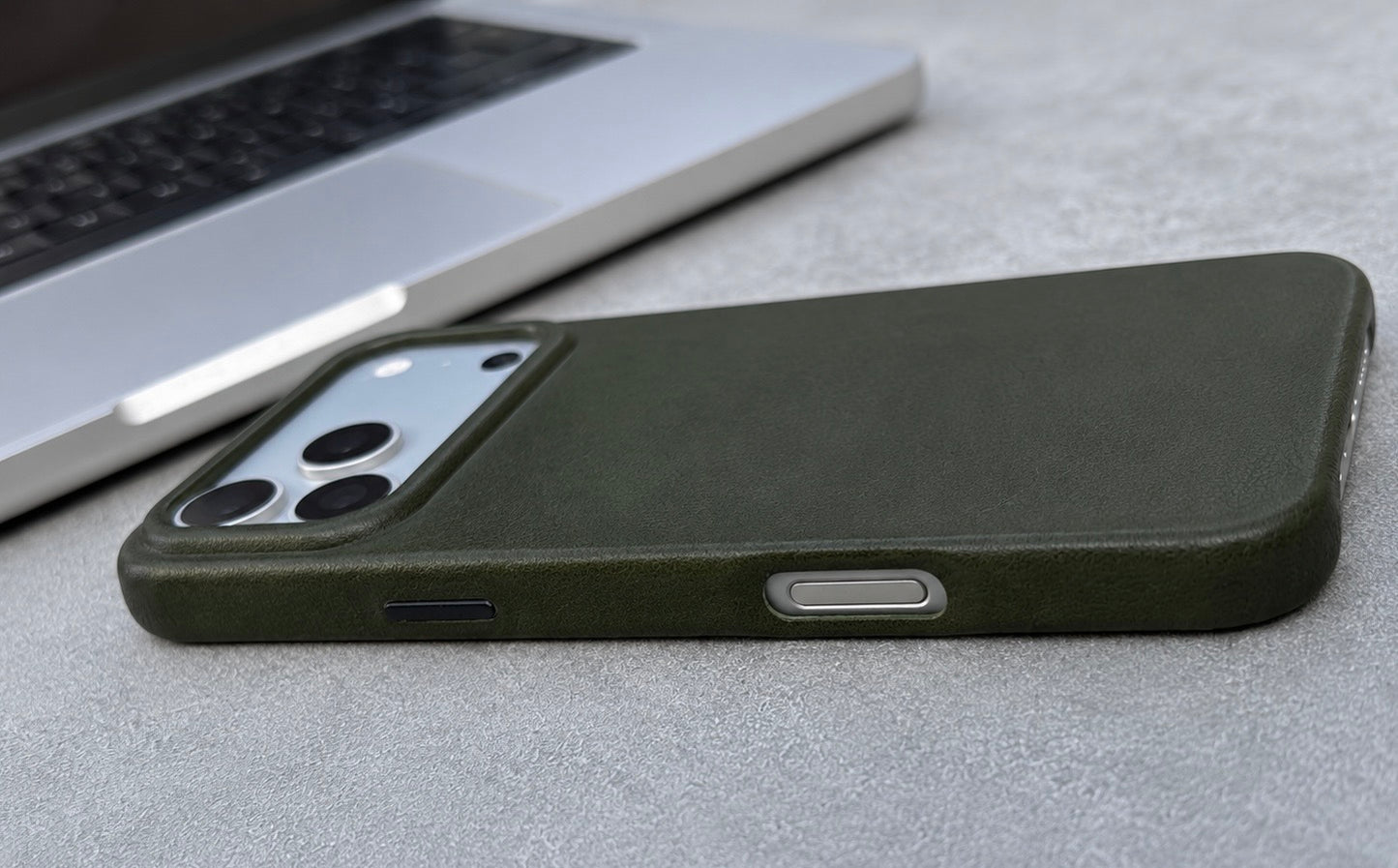 Forest Green Leather Case for iPhone 17 Pro Max