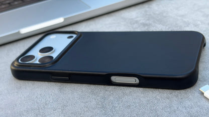 Onyx Black Leather Case for iPhone 17 Pro Max